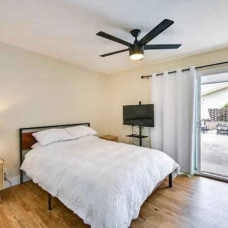 Pet-Friendly San Diego Studio About 14 Mi To Downtown